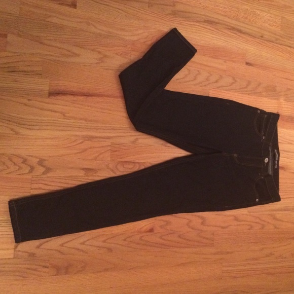 SOLD High waisted skinny jeans