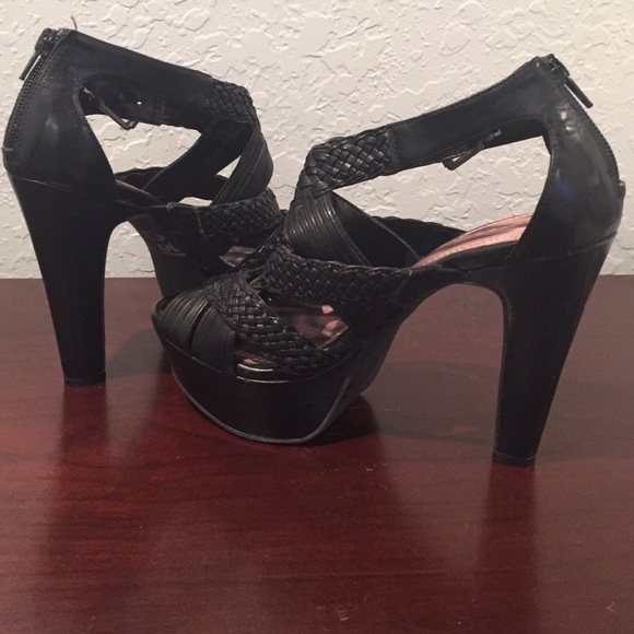Gianni Bini Heels