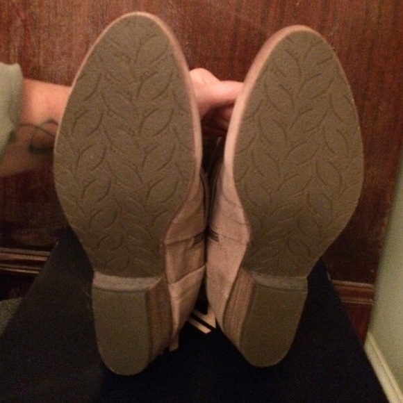 Boots from Free People - Picture 3 of 4