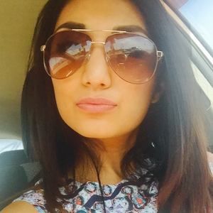 Meet your Posher, Makayla