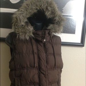 💖Aeropostale Fur Hood Vest💖