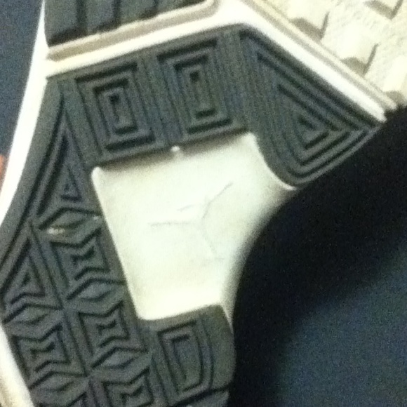 Jordans - Picture 3 of 4