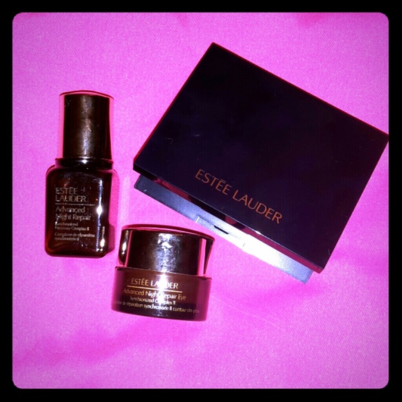 ESTĒE LAUDER Advanced Night Repair (2) Eyeshadow