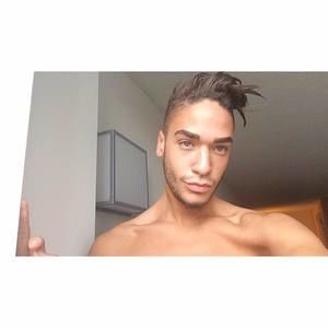 Meet your Posher, Neil