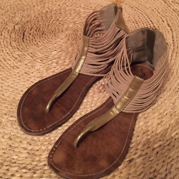SOLD*Gold Gilt Sandals - Picture 1 of 4