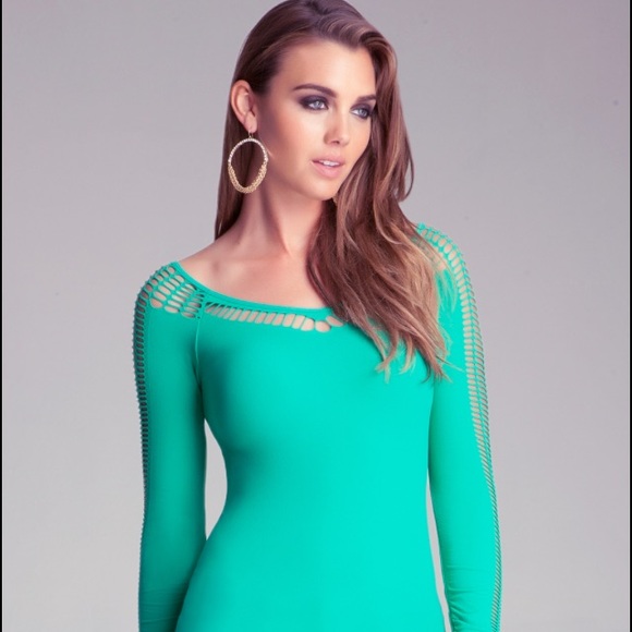 Bebe Contour Sleeve - Green Top