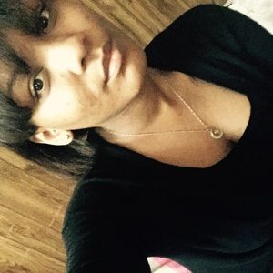 Meet your Posher, Britt