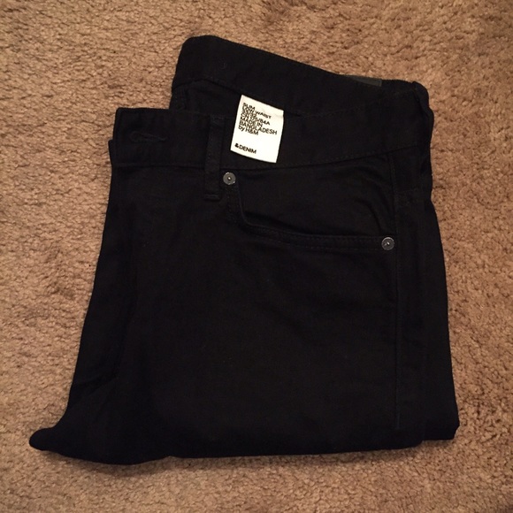 H&M Jeans • MENS