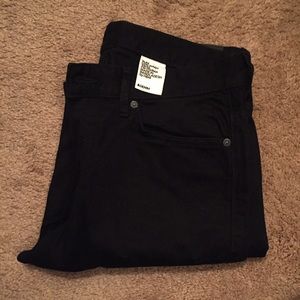 H&M Jeans • MENS