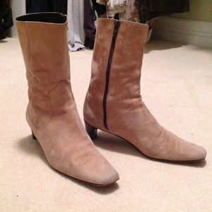 Cole Haan suede boots 7.5 fits8.5 HOST PICK!💠🎉🎁