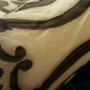 Meet your Posher, Roxanne