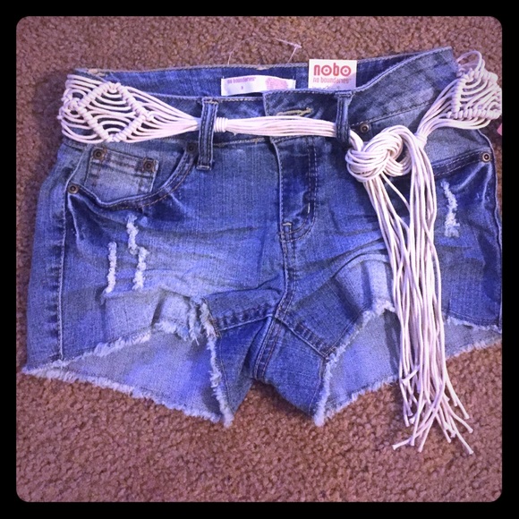 Jean no boundaries short nwt