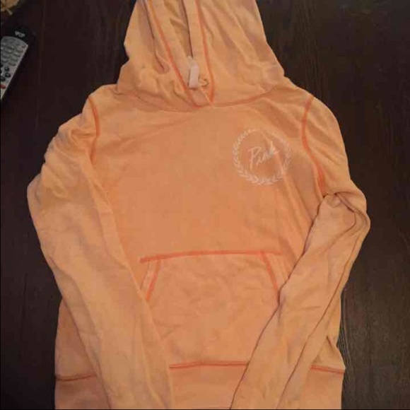 Vs hoodie- small
