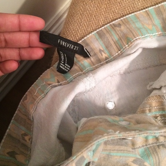 Pattern pants - Picture 2 of 3