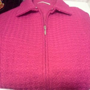 Coldwater Creek zip up and be fashionable!