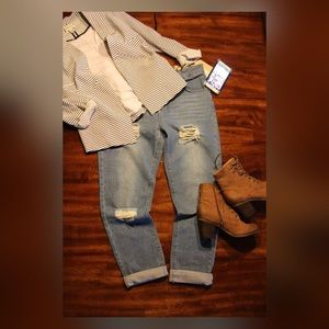 Eve High Waisted Mom Thigh & Knee Rips Jeans