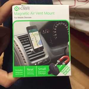 Magnetic air vent mount for phone