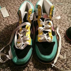 Nike shoes