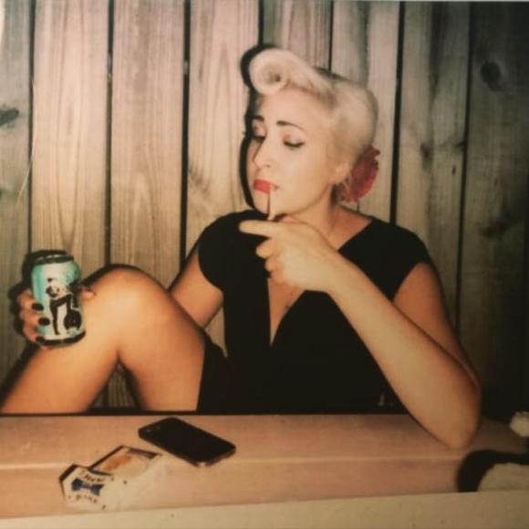 Meet your Posher, Zoë