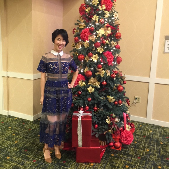 Dress - Picture 3 of 3