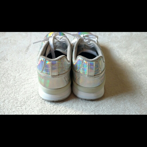 Sold! - Picture 2 of 4