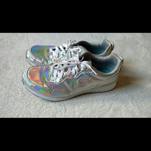 Sold! - Picture 4 of 4