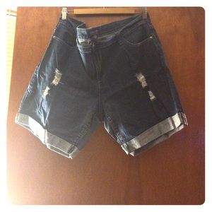 Plus Size Bermuda Denim Shorts