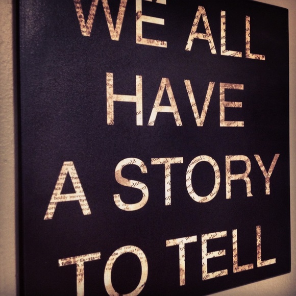 Meet your Posher, Courtney ☺️ - Picture 2 of 4