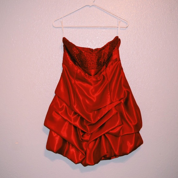 FREE W/ ANY PURCHASE