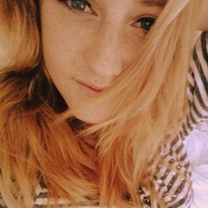 Meet your Posher, Kelli