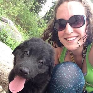 Meet your Posher, Kayla