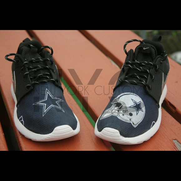 shoes dallas custom Dallas  Nike Custom Cowboys  from Harry's Nike Run Roshe
