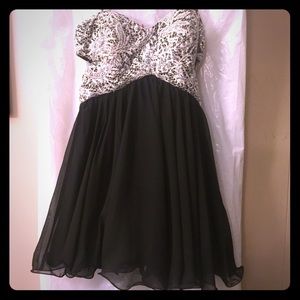 Black and Silver Sequins Homecoming/Formal Dress