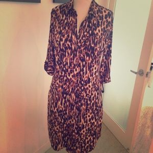 Subtle leopard printed shirt dress
