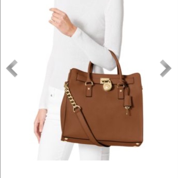 Michael Kors Hamilton Large Leather Tote - Picture 2 of 3