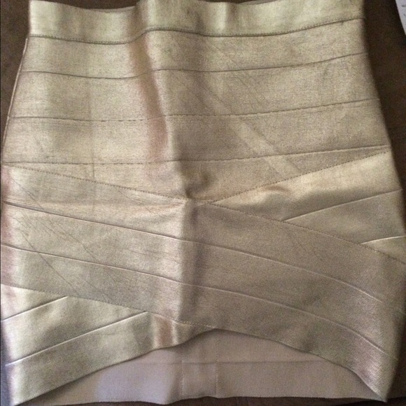 WINDSOR Dresses & Skirts - Gold mini skirt