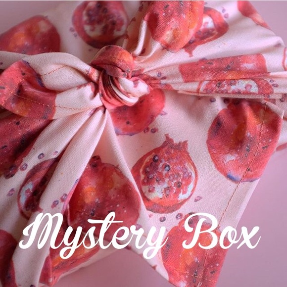 🌜Mystery Box🌛