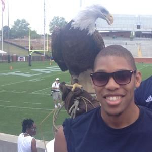 Meet your Posher, Kenneth