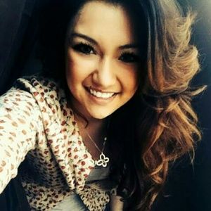 Meet your Posher, Jeanette