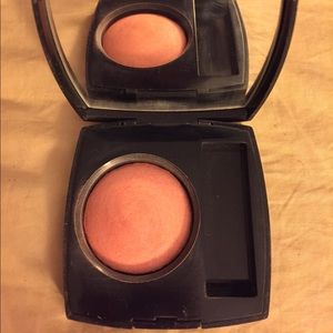 Like new Chanel blush in Candy