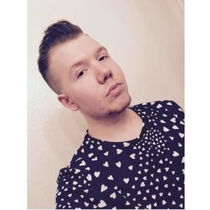 Meet your Posher, Kyle