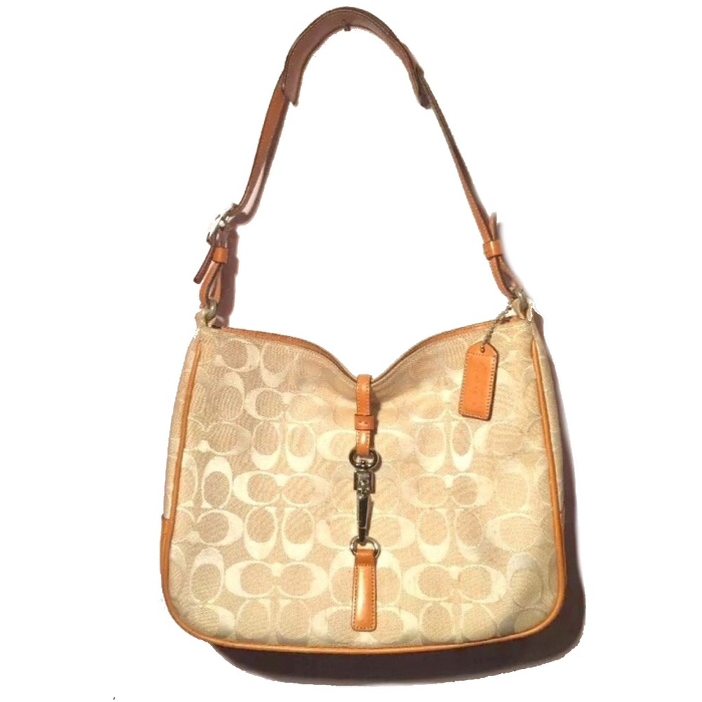 Coach Signature hamptoms hobo bag (B1-3) NO BUNDLE