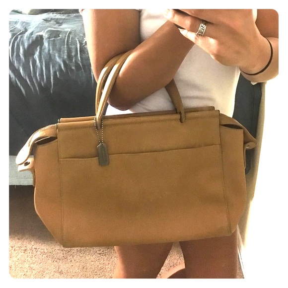 AUTHENTIC Coach purse