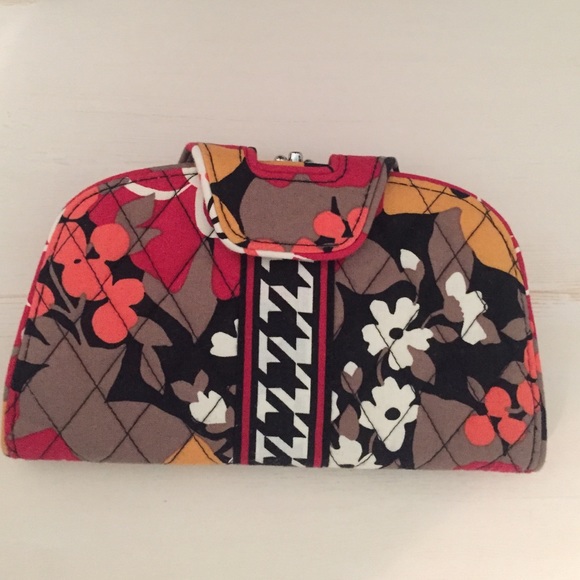 Vera Bradley wallet!!!