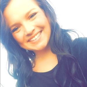 Meet your Posher, Cheryl