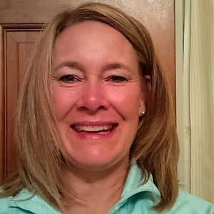 Meet your Posher, Kelli