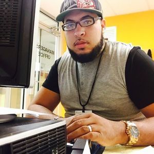 Meet your Posher, Joel