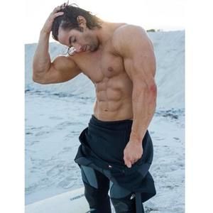 Meet your Posher, Eric