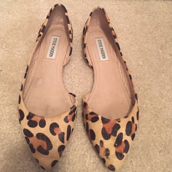 Steve Madden Flats! Great condition!