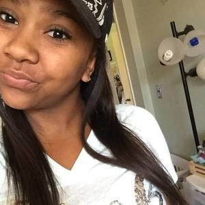 Meet your Posher, Jen